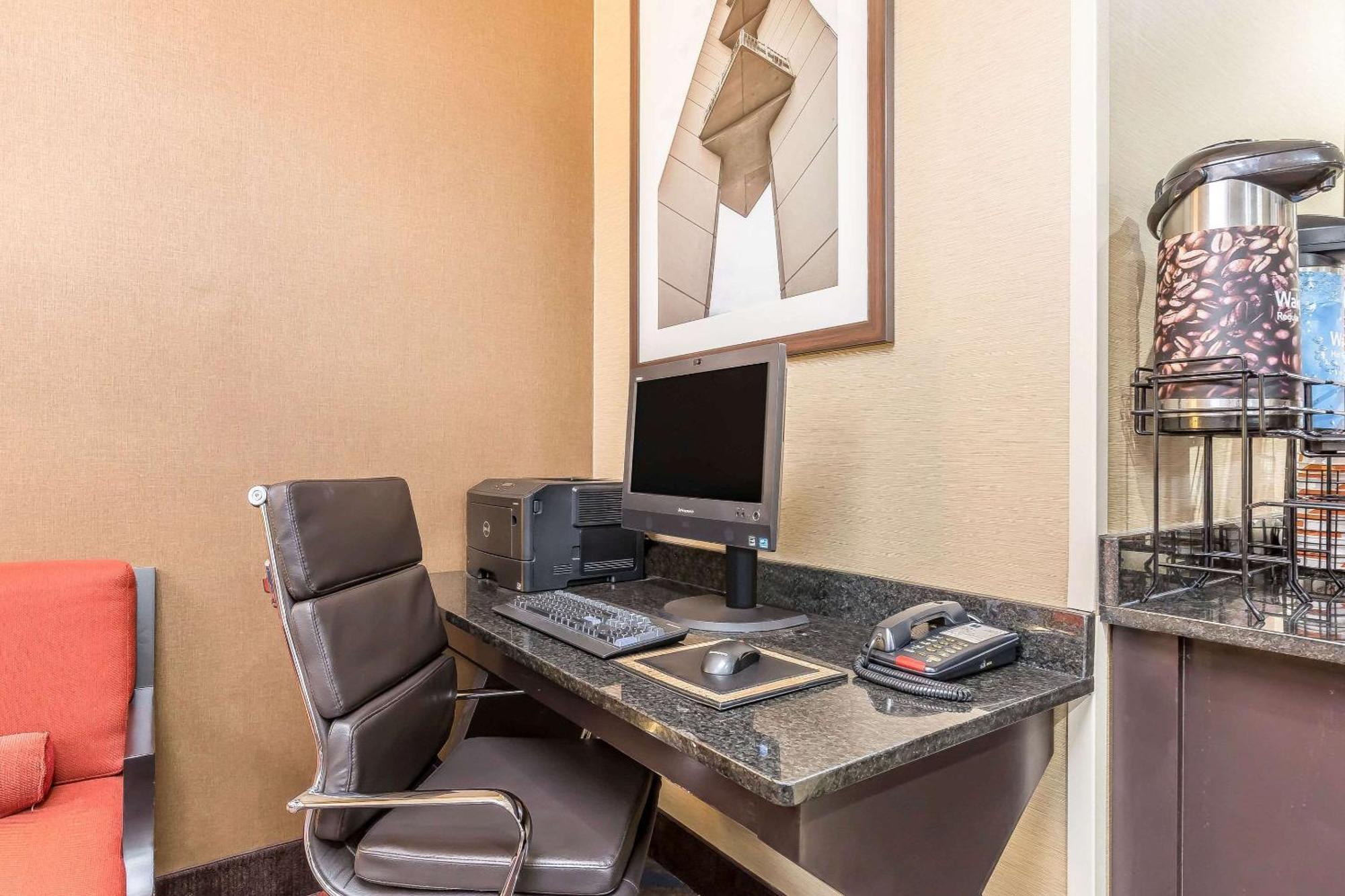 Comfort Inn Alton Near I-255 Zewnętrze zdjęcie