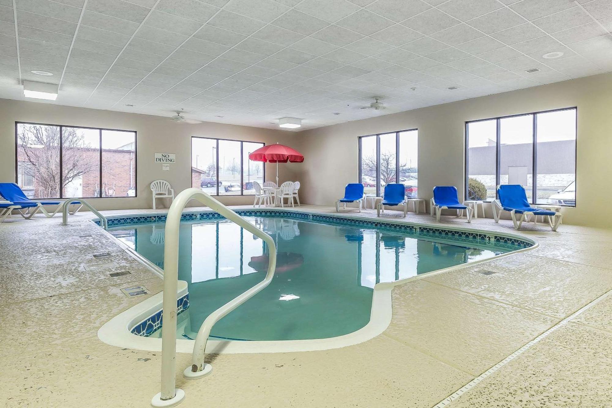 Comfort Inn Alton Near I-255 Zewnętrze zdjęcie