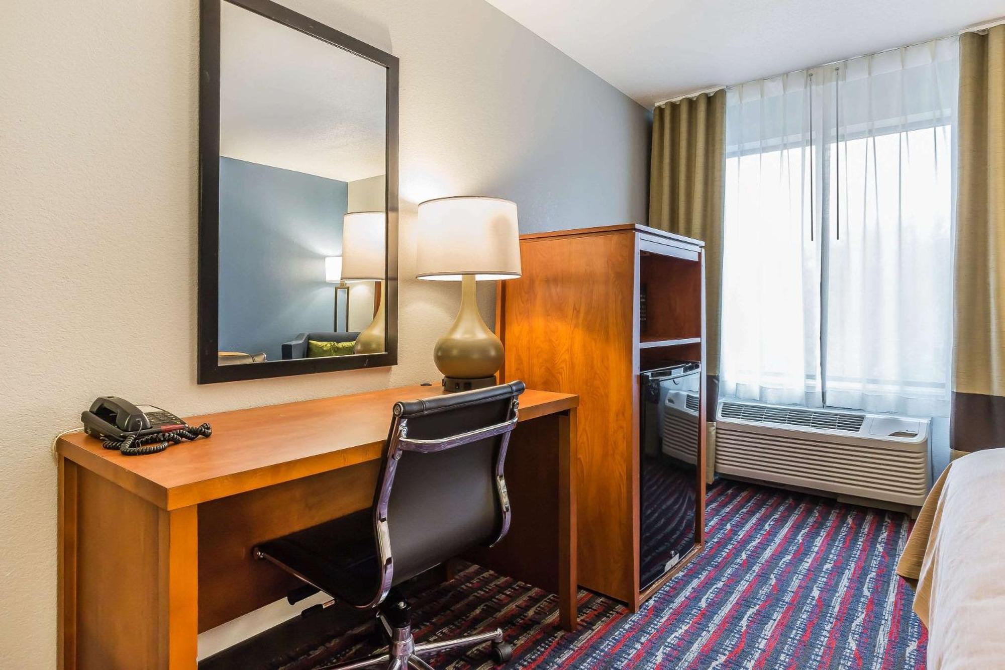 Comfort Inn Alton Near I-255 Zewnętrze zdjęcie